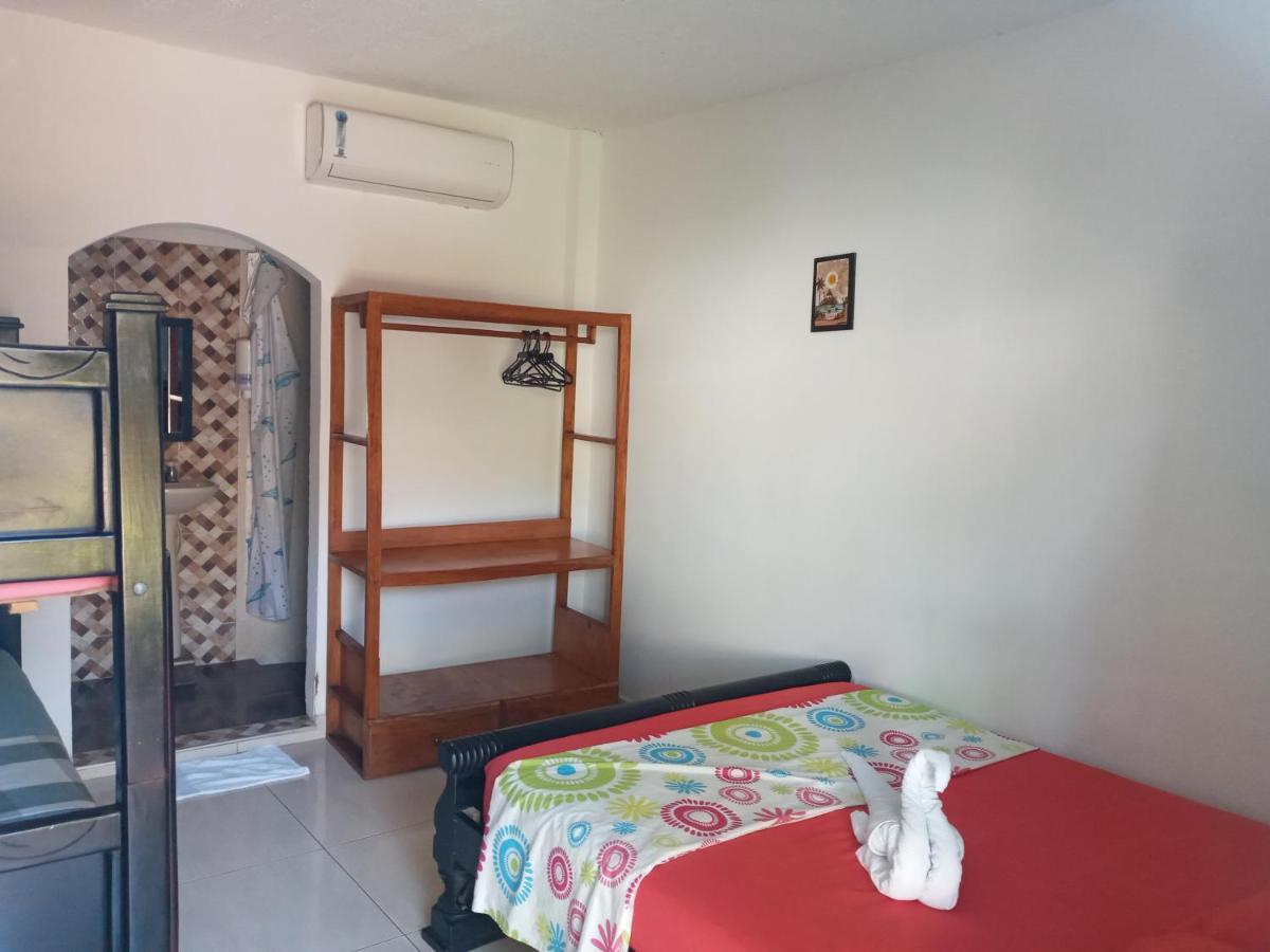 Hostal Cuyagua Palomino Εξωτερικό φωτογραφία